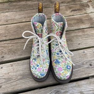 Vintage Dr. Martens 1460 liberty of london Boots